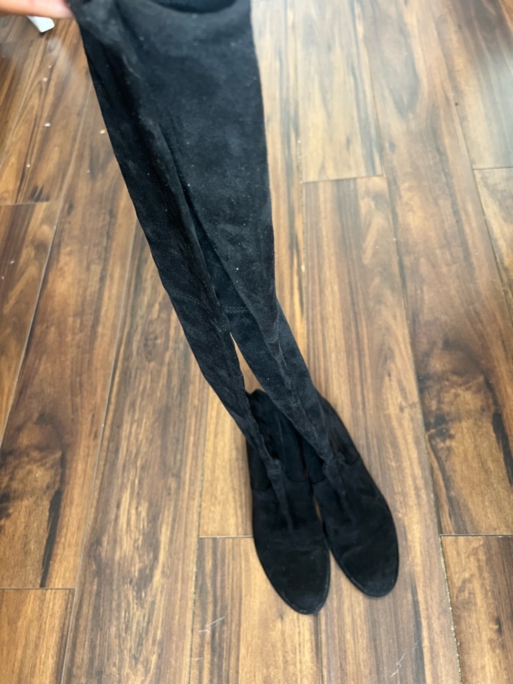 Stuart Weitzman Over-the-Knee Boots – Black Suede – Size 8.5 - Picture 8 of 13